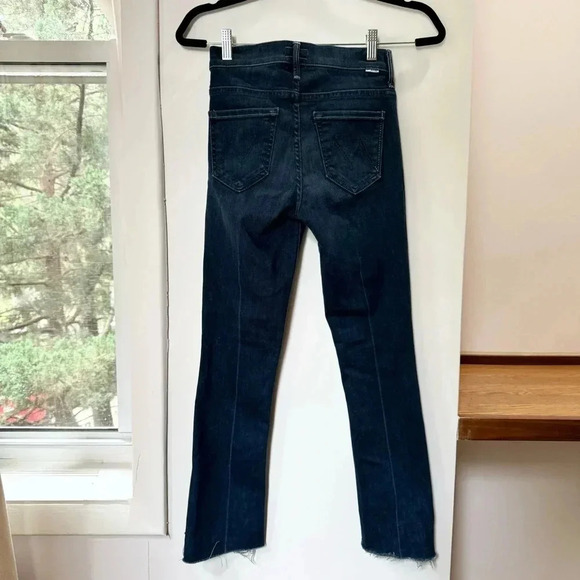MOTHER The Insider Crop Step Fray Flare Cropped Jeans Denim in Good For You 24 - Picture 12 of 17